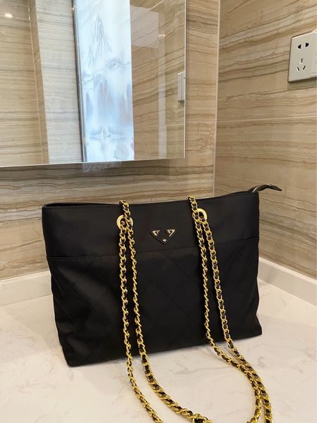 designer bags akend korean vertical square rhombic solid single big tote dimensional magnetic buckle zhouzhoubao123 old bag flower
designer bags akend korean vertical square rhombic solid single big tote dimensional magnetic buckle zhouzhoubao123 old bag flower