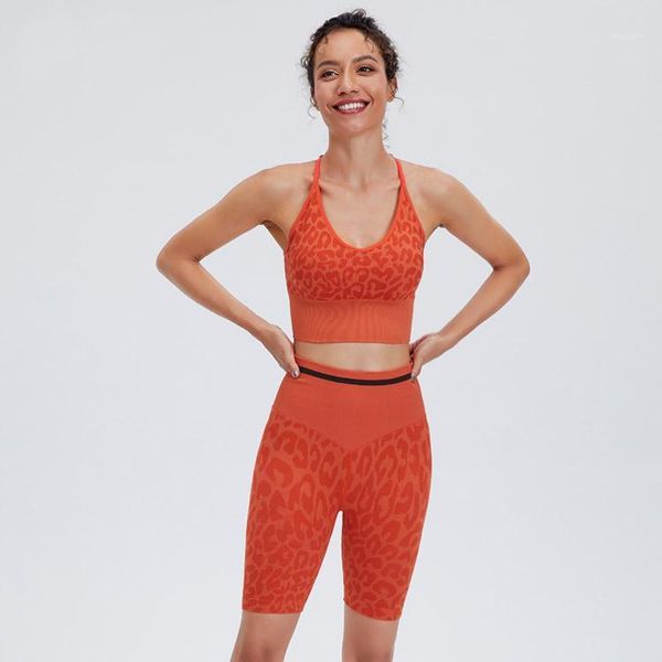 yoga outfit qmeegym printed sport suit women leopard gym sets seamless set sports bra stretch breathable shorts sportswear
yoga outfit qmeegym printed sport suit women leopard gym sets seamless set sports bra stretch breathable shorts sportswear
