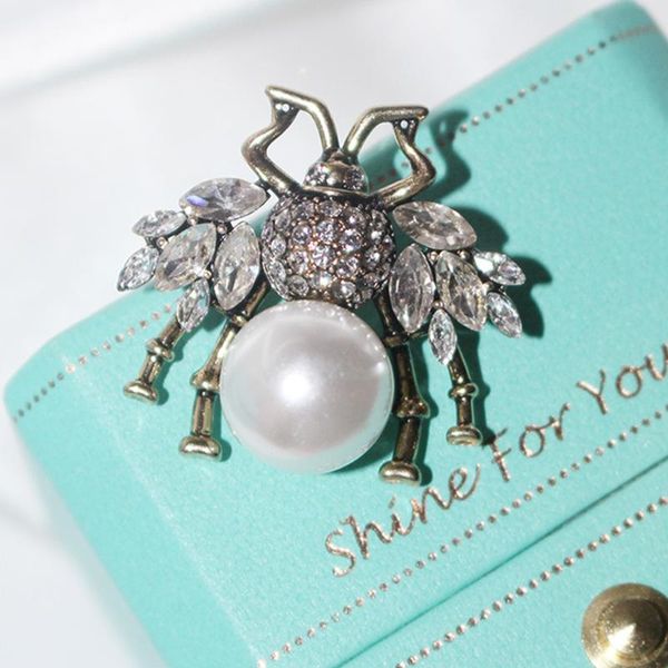 pins, brooches fashion pearl bee for women antique gold color brooch pin vintage style jewelry insect, Gray
pins, brooches fashion pearl bee for women antique gold color brooch pin vintage style jewelry insect, Gray