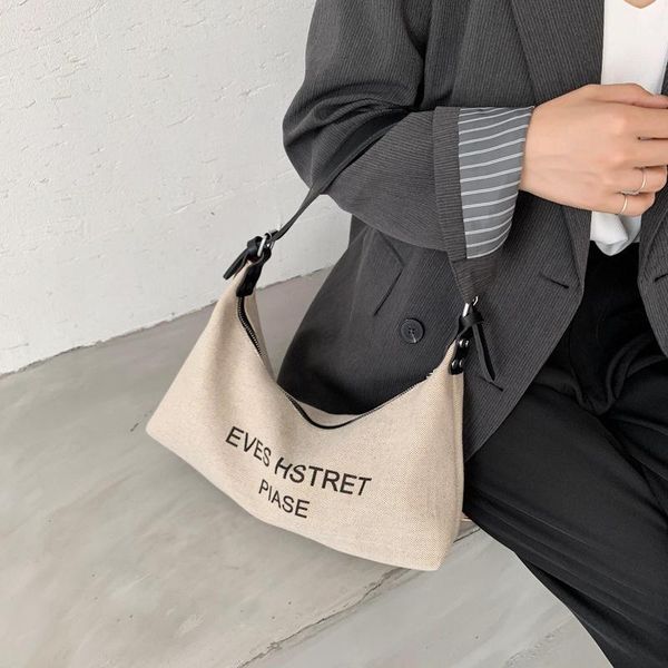 evening bags fashion summer style all-match canvas one-shoulder underarm bag female hand
evening bags fashion summer style all-match canvas one-shoulder underarm bag female hand