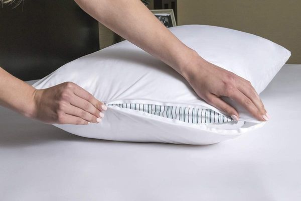 the four seasons must-have standard pillowcases (2 pieces)-waterproof, hypoallergenic, dustproof and hypoallergenic zipper cover pillow case
the four seasons must-have standard pillowcases (2 pieces)-waterproof, hypoallergenic, dustproof and hypoallergenic zipper cover pillow case