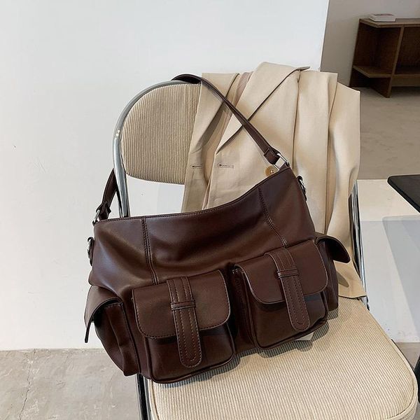 evening bags high-quality large bag women 2021 large-capacity shoulder all-match tote
evening bags high-quality large bag women 2021 large-capacity shoulder all-match tote