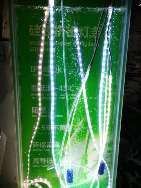 waterproof silica gel led strip,12v 60led/m,5m 300l white warm rgb,for swimming pool,fish tank,bathroom,outdoors strips
waterproof silica gel led strip,12v 60led/m,5m 300l white warm rgb,for swimming pool,fish tank,bathroom,outdoors strips