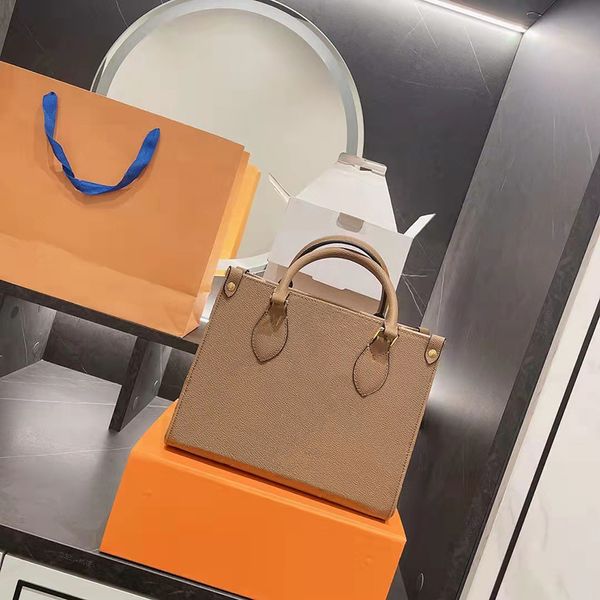 luxurys designers tote bags women shoulder bag handbag travel shopping handbags lady large capacity wallet meet daily style very good
luxurys designers tote bags women shoulder bag handbag travel shopping handbags lady large capacity wallet meet daily style very good