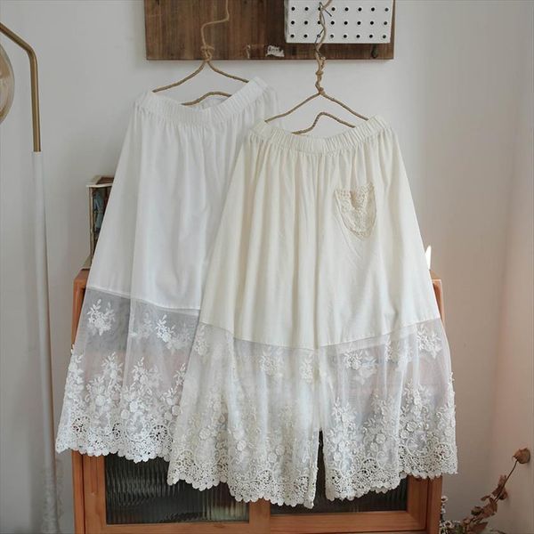 literary artistic see lace patchwork womens capris elastic waist flower embroidery loose wide leg pants cotton summer lolita, Black;white
literary artistic see lace patchwork womens capris elastic waist flower embroidery loose wide leg pants cotton summer lolita, Black;white