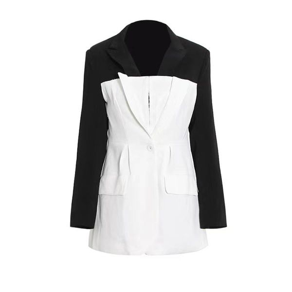 women's suits & blazers \european and american style autumn 2021 black white contrast color personality stitching ladies blazer, White;black
women's suits & blazers \european and american style autumn 2021 black white contrast color personality stitching ladies blazer, White;black