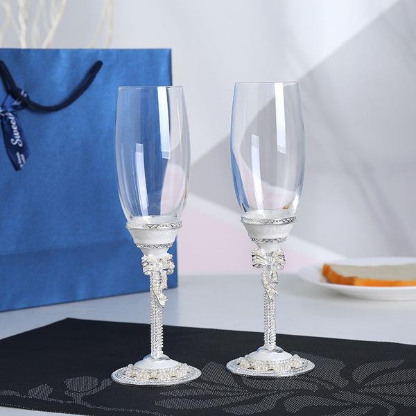 creative champagne crystal glass cup personalized gift for friends simple transparent household cupld549 wine glasses
creative champagne crystal glass cup personalized gift for friends simple transparent household cupld549 wine glasses