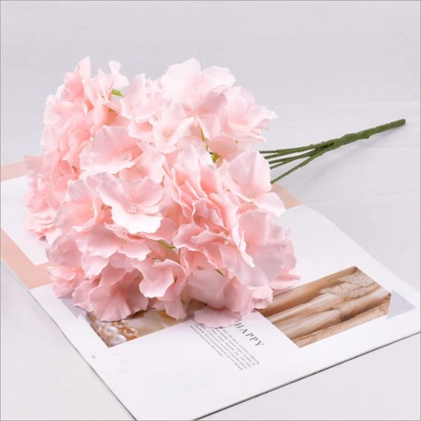decorative flowers & wreaths 5 heads mallorca hydrangea wedding holding bridesmaid roses garden decoration silk indoor dining table decor ar
decorative flowers & wreaths 5 heads mallorca hydrangea wedding holding bridesmaid roses garden decoration silk indoor dining table decor ar