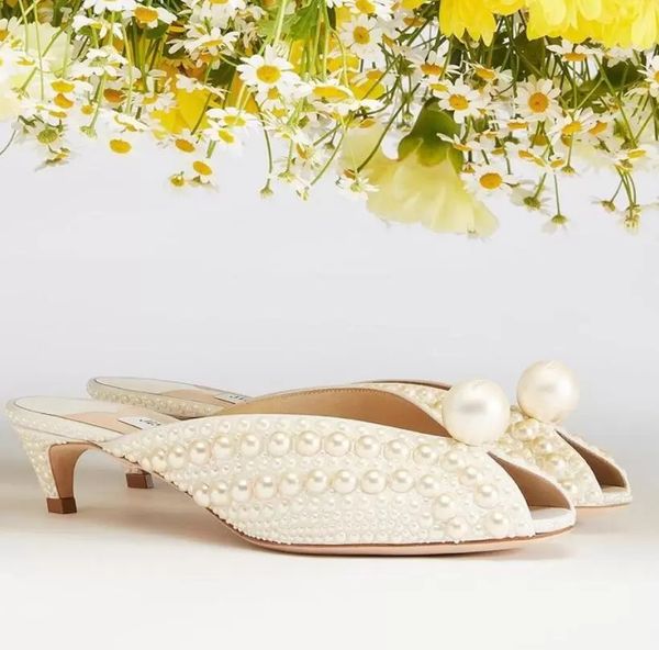 newst elegant bridal wedding dress shoes sacora lady sandals pearls leather luxury brands high heels women walking with box,eu35-43, Black
newst elegant bridal wedding dress shoes sacora lady sandals pearls leather luxury brands high heels women walking with box,eu35-43, Black