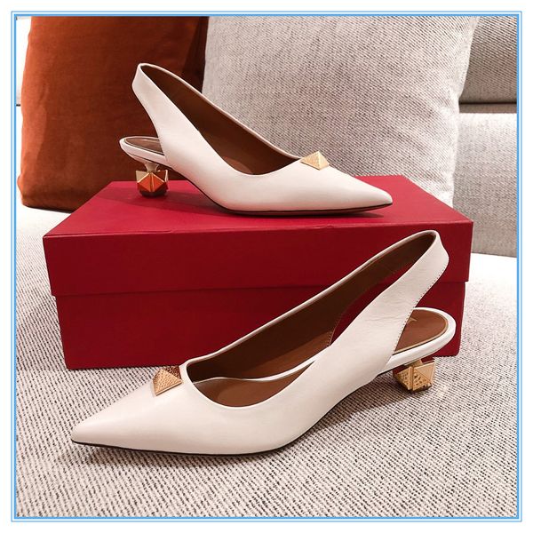 women sandals flip summer slide fashion popular pointed toes breathable heels slippery wedding party dress flop with box size 35-39, Black
women sandals flip summer slide fashion popular pointed toes breathable heels slippery wedding party dress flop with box size 35-39, Black