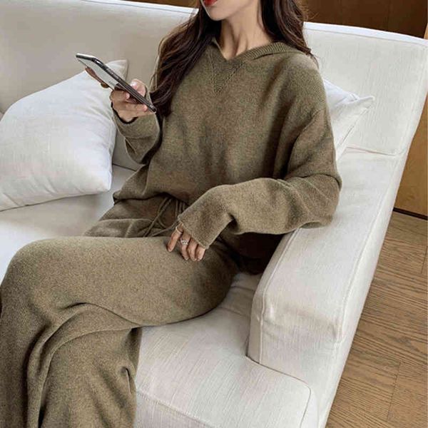 casual sweater tracksuit o-neck pullovers & loose pants hoodies women sweater set knitted set autumn winter knitted 2 pieces set 210522, White
casual sweater tracksuit o-neck pullovers & loose pants hoodies women sweater set knitted set autumn winter knitted 2 pieces set 210522, White