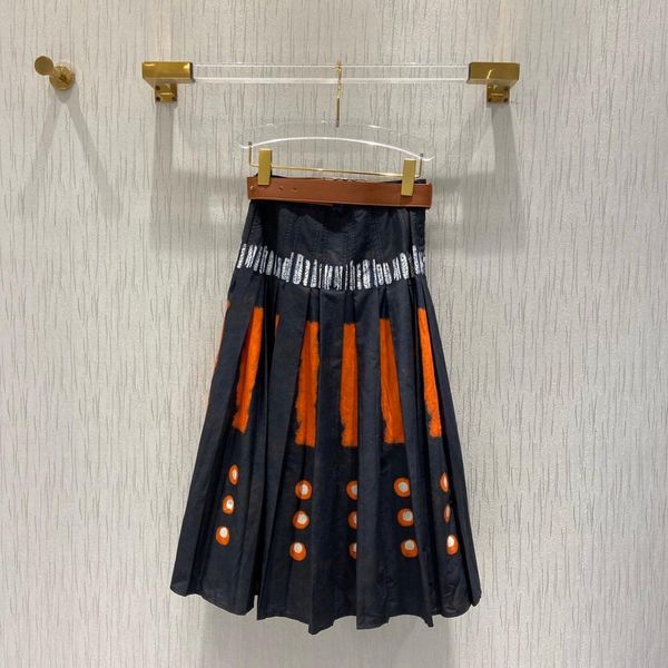 skirt 2021 Luxury Designer Runway Collection Rich 100% Cotton Lined Belted Mid-calf, Black
skirt 2021 Luxury Designer Runway Collection Rich 100% Cotton Lined Belted Mid-calf, Black