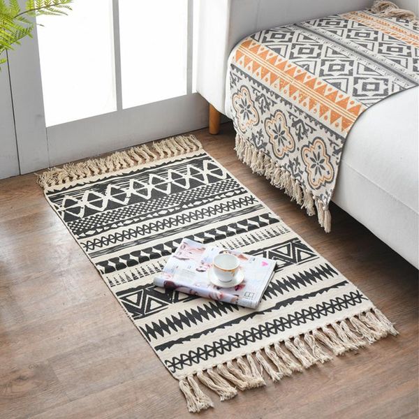 carpets retro carpet rug bedside bedroom decor bohemian hand woven floor mat cotton linen for living room decoration rugs
carpets retro carpet rug bedside bedroom decor bohemian hand woven floor mat cotton linen for living room decoration rugs