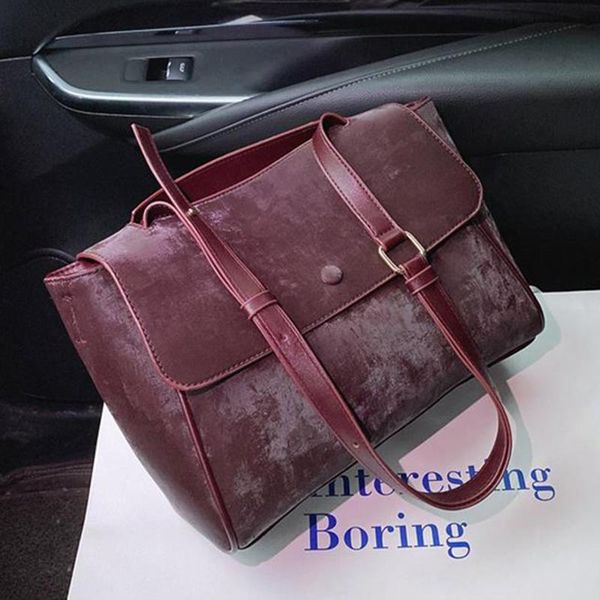 evening bags 2021 shoulder female fashion retro frosted texture handbags large capacity messenger tote designer brand bag
evening bags 2021 shoulder female fashion retro frosted texture handbags large capacity messenger tote designer brand bag
