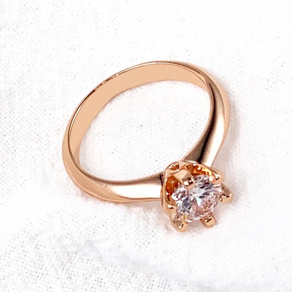 2021 fashion eternal love charm wedding rings woman stainless steel prong setting zircon 18k rose gold ring for women classic design forever, Slivery;golden
2021 fashion eternal love charm wedding rings woman stainless steel prong setting zircon 18k rose gold ring for women classic design forever, Slivery;golden