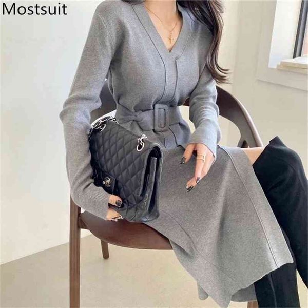 korean chic knitted sweater dress women autumn winter v-neck full sleeve belted dresses solid fashion elegant ladies vestid 210513, Black;gray
korean chic knitted sweater dress women autumn winter v-neck full sleeve belted dresses solid fashion elegant ladies vestid 210513, Black;gray