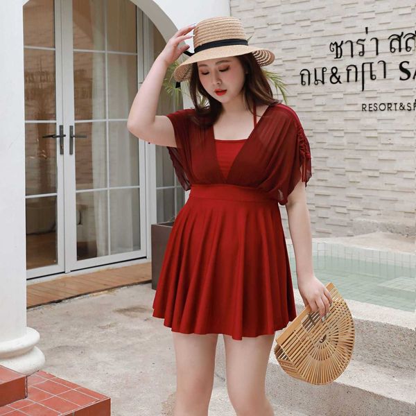 mom''s large size fatter loose mm flat angle spring swimsuit with sleeve, White;black
mom''s large size fatter loose mm flat angle spring swimsuit with sleeve, White;black