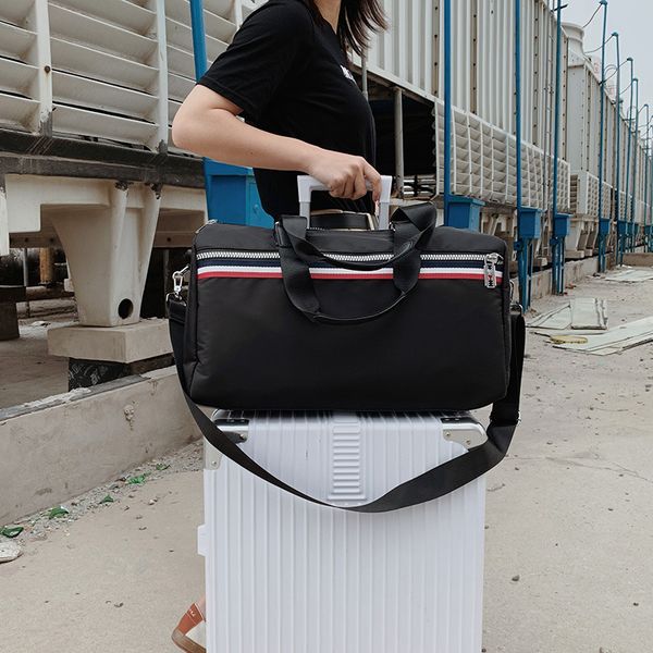 camouflage short distance travel bag men's large capacity boarding bag wear-resistant oxford cloth fitness luggage
camouflage short distance travel bag men's large capacity boarding bag wear-resistant oxford cloth fitness luggage