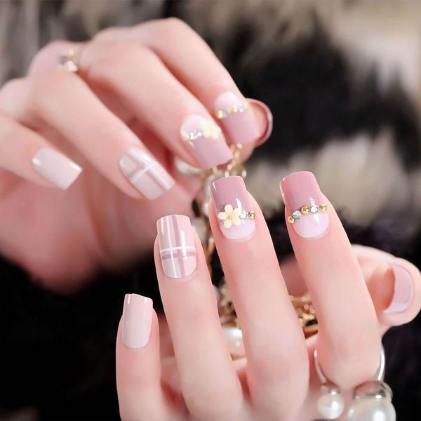 false nails 24pcs/set fresh press on adhesive flowers artificial design rose red blue fake nail with glue tips, Red;gold
false nails 24pcs/set fresh press on adhesive flowers artificial design rose red blue fake nail with glue tips, Red;gold