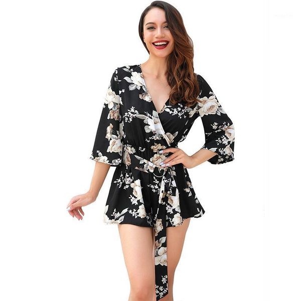 women's jumpsuits & rompers summer europe and america half-sleeve shirt v-neck loose-fit onesie shorts one-piece jumpsuit streetwear, Black;white
women's jumpsuits & rompers summer europe and america half-sleeve shirt v-neck loose-fit onesie shorts one-piece jumpsuit streetwear, Black;white