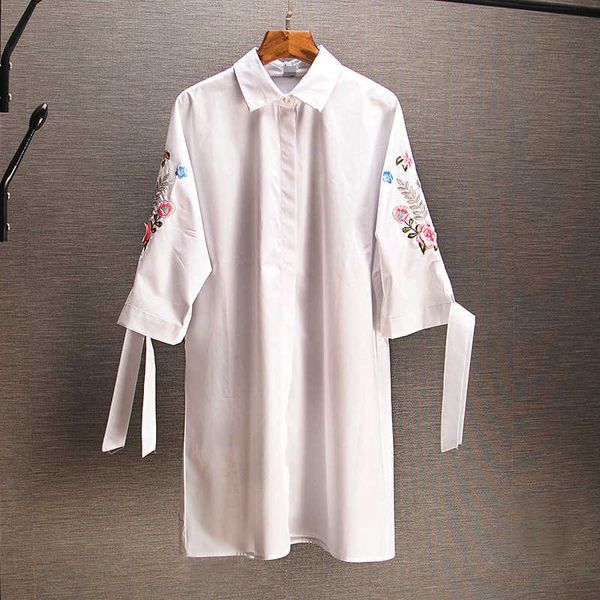 chinese style embroidery shirts women lapel three-quarter sleeve ladies blouses and summer women's clothing 210615, White
chinese style embroidery shirts women lapel three-quarter sleeve ladies blouses and summer women's clothing 210615, White