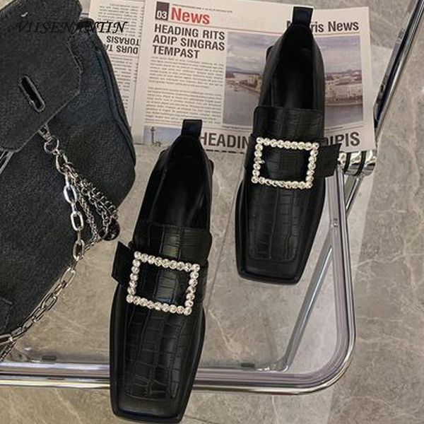 dress shoes rhinestone square buckle crocodile pattern toe spring and summer british style black thick heel single women
dress shoes rhinestone square buckle crocodile pattern toe spring and summer british style black thick heel single women