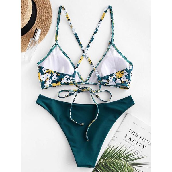 women's swimwear summer floral print ruffle high cut bikini set female women mini thong swimsuit 2021, White;black
women's swimwear summer floral print ruffle high cut bikini set female women mini thong swimsuit 2021, White;black