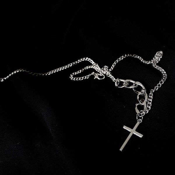 pendant necklaces 2021 1pcs hip hop short cross chain necklace for women and men jewelry gifts key accessories, Silver
pendant necklaces 2021 1pcs hip hop short cross chain necklace for women and men jewelry gifts key accessories, Silver