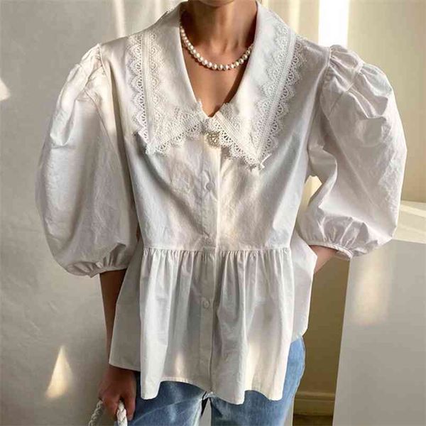 korean wild doll collar heavy industry lace stitching shirt blouse womens single-breasted pleated loose puff sleeve shirt women 210508, White
korean wild doll collar heavy industry lace stitching shirt blouse womens single-breasted pleated loose puff sleeve shirt women 210508, White