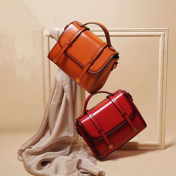 trade genuine new bag foreign ladies one-shoulder leather female european original american style messenger handbag and tuoak
trade genuine new bag foreign ladies one-shoulder leather female european original american style messenger handbag and tuoak