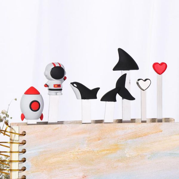 bookmark 1pc 3d metal painted hollow book clip pagination mark student gift books support stationery school office supplies
bookmark 1pc 3d metal painted hollow book clip pagination mark student gift books support stationery school office supplies