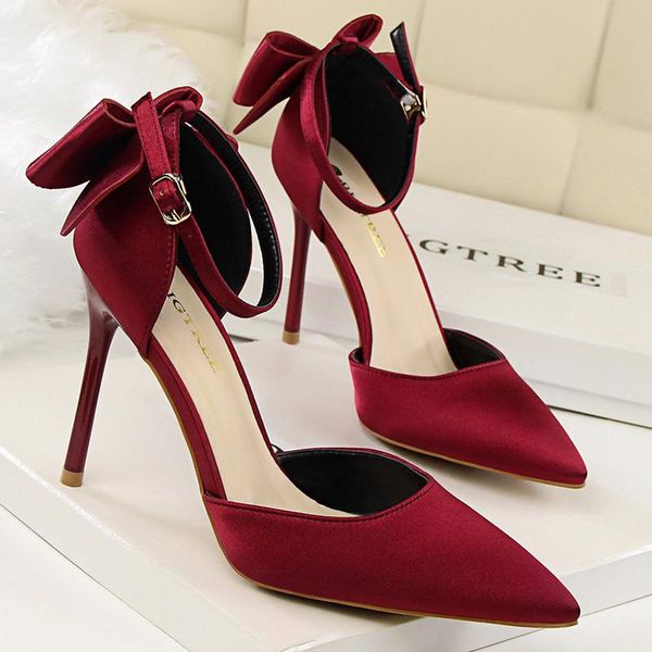 dress shoes 2021 plus size women summer 10cm high heels sandals lady satin silk burgundy stiletto pumps bridal prom scarpins quality, Black
dress shoes 2021 plus size women summer 10cm high heels sandals lady satin silk burgundy stiletto pumps bridal prom scarpins quality, Black