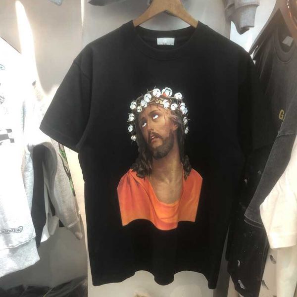 2022 summer new fashion brand personalized jesus portrait print men's loose short sleeve small neckline t-shirt, White;black
2022 summer new fashion brand personalized jesus portrait print men's loose short sleeve small neckline t-shirt, White;black