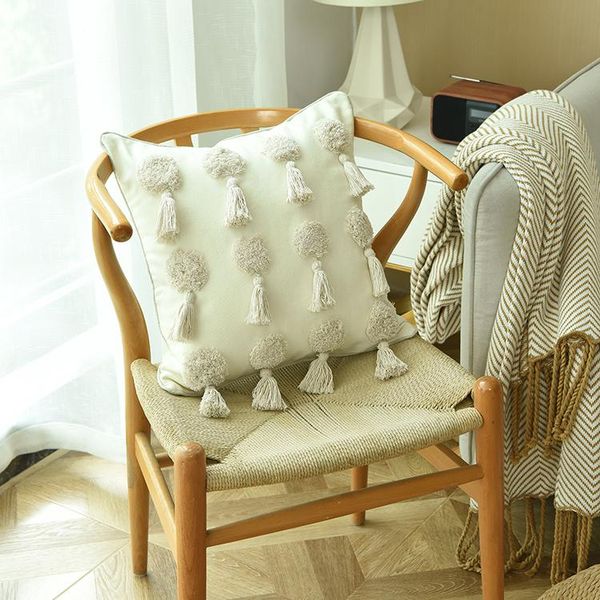 cushion/decorative pillow luxury home decor handmade embroidery cover circle with tassels cushion decorative case sham 45x45cm
cushion/decorative pillow luxury home decor handmade embroidery cover circle with tassels cushion decorative case sham 45x45cm