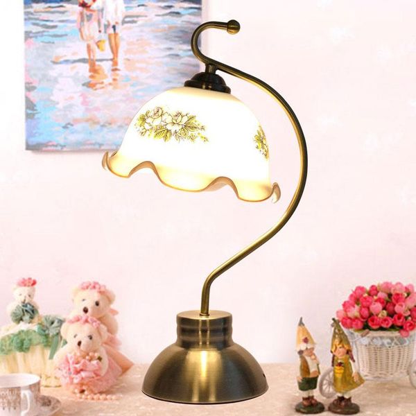 table lamps retro fashion nordic standing desk light fixtures for living room bedside lamp home decor loft modern led luminarias
table lamps retro fashion nordic standing desk light fixtures for living room bedside lamp home decor loft modern led luminarias