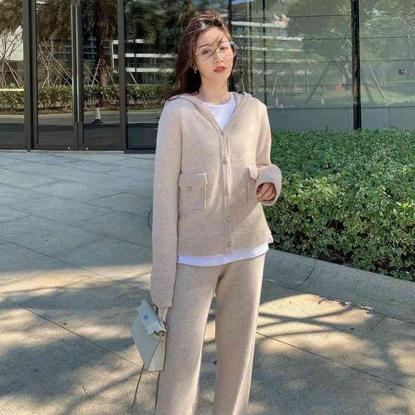 women's sweaters proper small autumn custom winter leisure sports knitting suit loose with hoodie wool little cl, White;black
women's sweaters proper small autumn custom winter leisure sports knitting suit loose with hoodie wool little cl, White;black