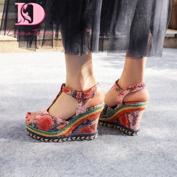 dora tasia 2021 arrivals big size 43 women sandals peep toe high wedges animal prints pumps summer casual shoes, Black
dora tasia 2021 arrivals big size 43 women sandals peep toe high wedges animal prints pumps summer casual shoes, Black