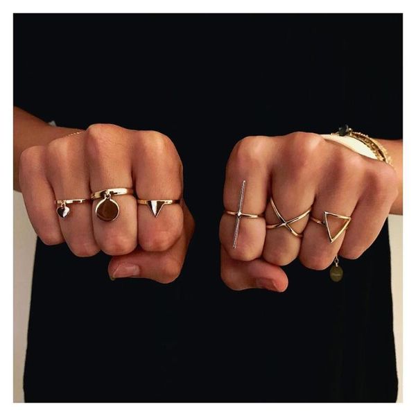 cluster rings 6pcs/set bohemian women cross cutout triangle round heart pendant knuckle joint gold ring set simple party lady jewelry, Golden;silver
cluster rings 6pcs/set bohemian women cross cutout triangle round heart pendant knuckle joint gold ring set simple party lady jewelry, Golden;silver