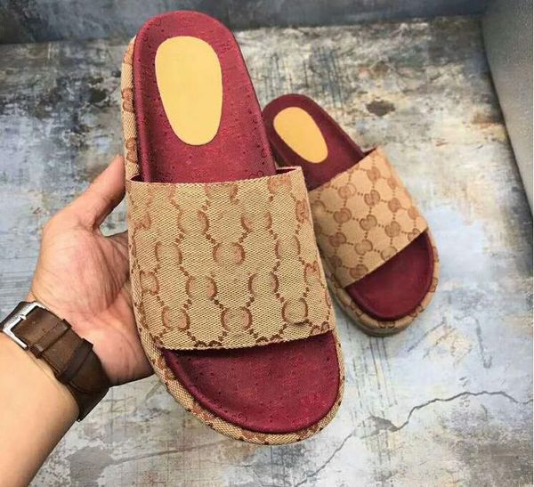 2021 slippers thick-soled slippers flannel shoes ladies summer slippers fashion designer shoes embroidery high-quality women's shoes, Black
2021 slippers thick-soled slippers flannel shoes ladies summer slippers fashion designer shoes embroidery high-quality women's shoes, Black