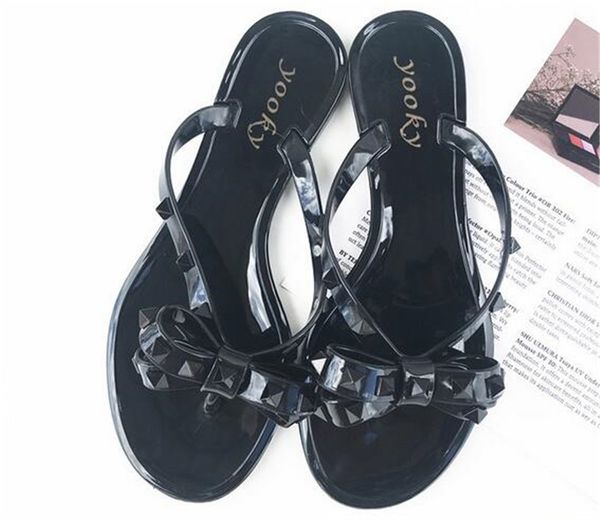 classic women's casual slippers fashion outer wear flat beach shoes ladies luxury sandals female flip-flops sandal woman slipper v9035, Black
classic women's casual slippers fashion outer wear flat beach shoes ladies luxury sandals female flip-flops sandal woman slipper v9035, Black