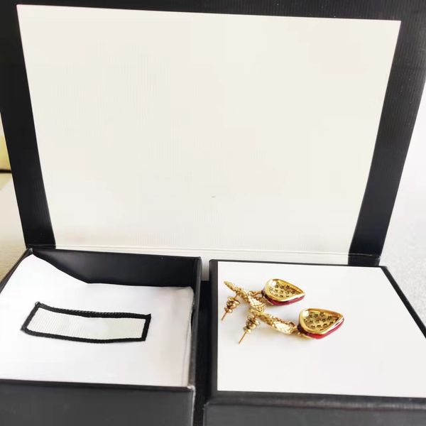 luxury designer earrings charm for woman 925 silver needle earring strawberry design retro simple jewelry, Golden
luxury designer earrings charm for woman 925 silver needle earring strawberry design retro simple jewelry, Golden