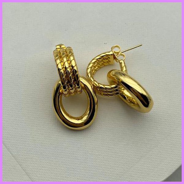 new round earrings street fashion gold earring women designer jewelry gold ear studs ladies for party wedding d2110273f, Golden;silver
new round earrings street fashion gold earring women designer jewelry gold ear studs ladies for party wedding d2110273f, Golden;silver