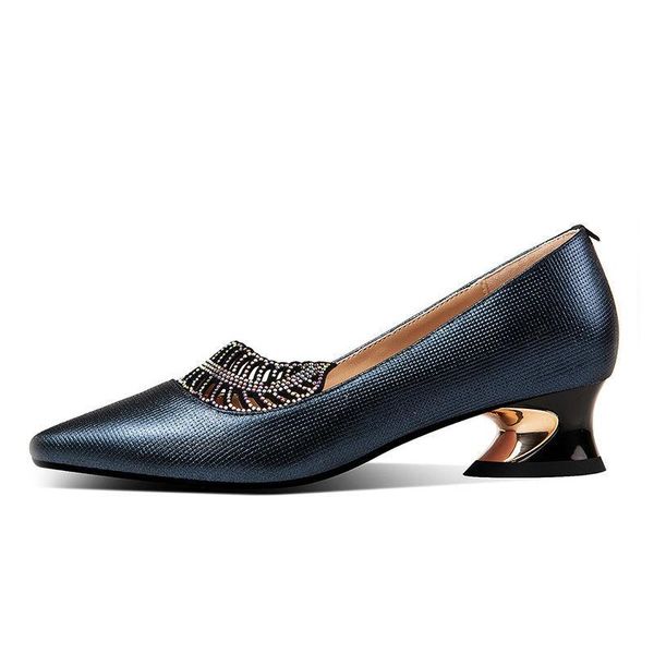 rhinestone hollow single shoes autumn mid-heel european and american leather thick heel shallow pointed toe women's dress, Black
rhinestone hollow single shoes autumn mid-heel european and american leather thick heel shallow pointed toe women's dress, Black