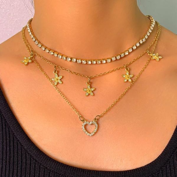 chains 3pcs/set hollow crystal heart flower pendant necklace for women multilayer bling rhinestone tennis chain choker jewelry, Silver
chains 3pcs/set hollow crystal heart flower pendant necklace for women multilayer bling rhinestone tennis chain choker jewelry, Silver