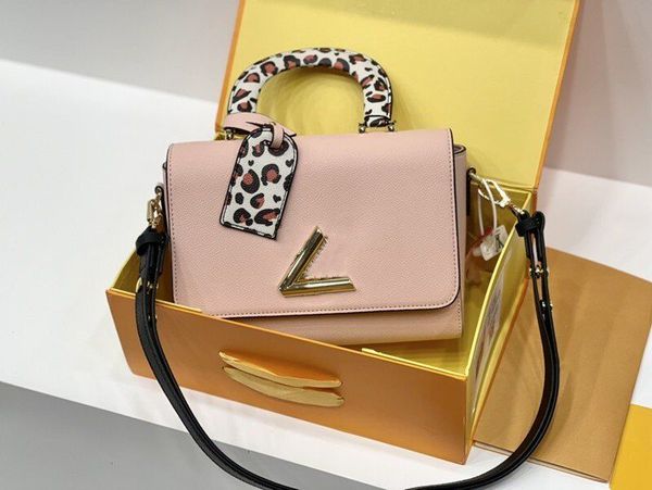 new luxurys designers bag for women handbags 2021 purses messenger ladies casual leather leopard print shoulder bags female purse handbag
new luxurys designers bag for women handbags 2021 purses messenger ladies casual leather leopard print shoulder bags female purse handbag