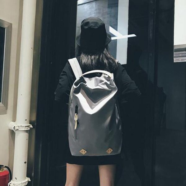 lightweight schoolbag ladies shoulder bag men women backpack sports ftness large capacity portable nylon mochila school bags
lightweight schoolbag ladies shoulder bag men women backpack sports ftness large capacity portable nylon mochila school bags