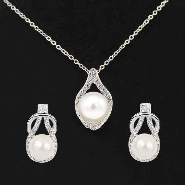 earrings & necklace fashion water drop rhinestone jewelry sets for women trendy round pearl stud and pendant gifts, Silver
earrings & necklace fashion water drop rhinestone jewelry sets for women trendy round pearl stud and pendant gifts, Silver