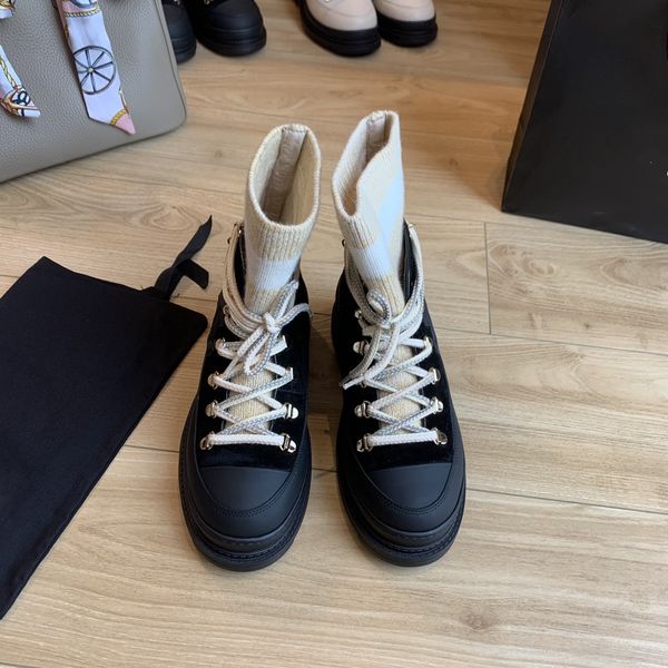 2021 design women's classic snow antiskid shoes in autumn and winter of 2020 wool knitting boot tube size 35-39 1, Black
2021 design women's classic snow antiskid shoes in autumn and winter of 2020 wool knitting boot tube size 35-39 1, Black