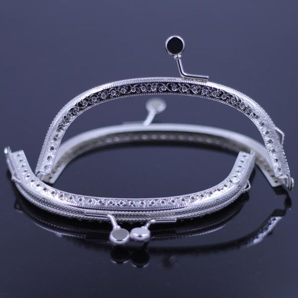 bag parts & accessories 2pcs silver tone arch semicircle metal purse frames kiss clasps clip12.5cm handbag clutch lock luggage hardware, Black
bag parts & accessories 2pcs silver tone arch semicircle metal purse frames kiss clasps clip12.5cm handbag clutch lock luggage hardware, Black