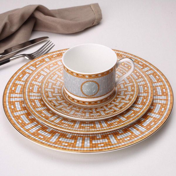 flatware sets factory outlet bone china steak plate ceramic western dishes coffee cup saucer
flatware sets factory outlet bone china steak plate ceramic western dishes coffee cup saucer